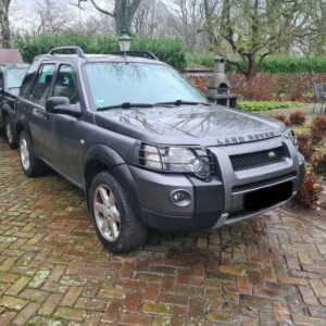 freelander 1 L314 2.5 V6 benzine automaat station wagon uit 2004 met zwart leer kleur grijs