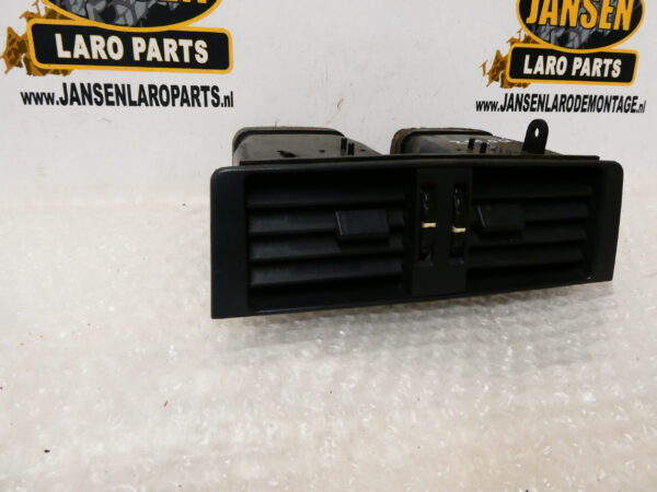 Range Rover P38 middenconsole rooster (achterbank) met airco BTR6781