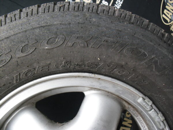 Set velgen 4 stuk 16'' Stratos . Discovery 2 L318 / Range Rover P38. met banden Pirelli Scorpion Ice & Snow 255x65xr16"