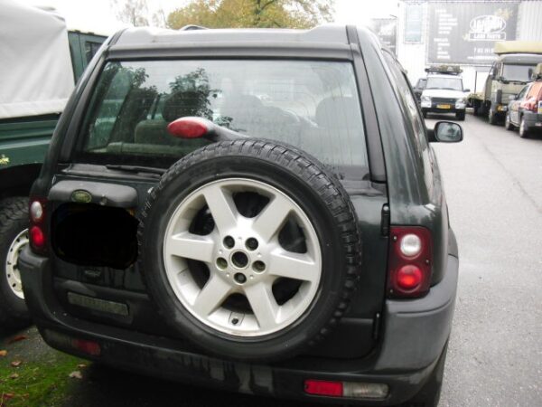 freelander 1 L314 stationwagon 1800 cc benzine , handgeschakeld kleur epson greenmet grijs leren stoelen bouwjaar 2002