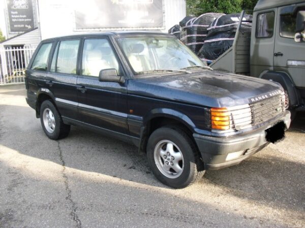 range rover P38 4.6 HSE V8 automaat beige leer uit 1999 lak code 602 Oxford Blue metalic