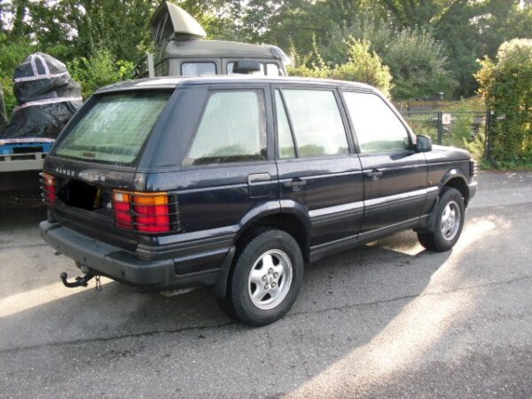 range rover P38 4.6 HSE V8 automaat beige leer uit 1999 lak code 602 Oxford Blue metalic