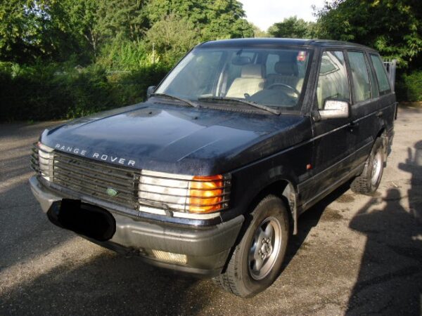 range rover P38 4.6 HSE V8 automaat beige leer uit 1999 lak code 602 Oxford Blue metalic