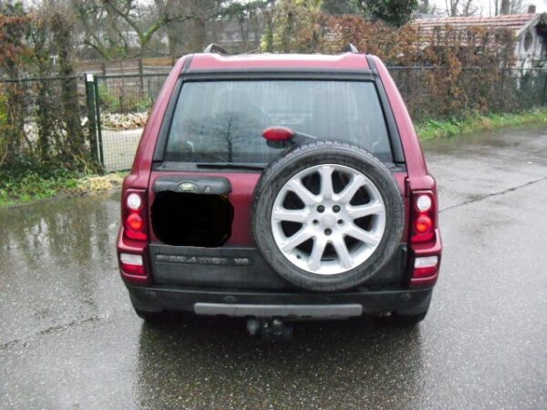 freelander 1 L314 2.5 V6 benzine automaat station wagon uit 2004 met zwart leer kleur rood Alveston Red ( 696 )