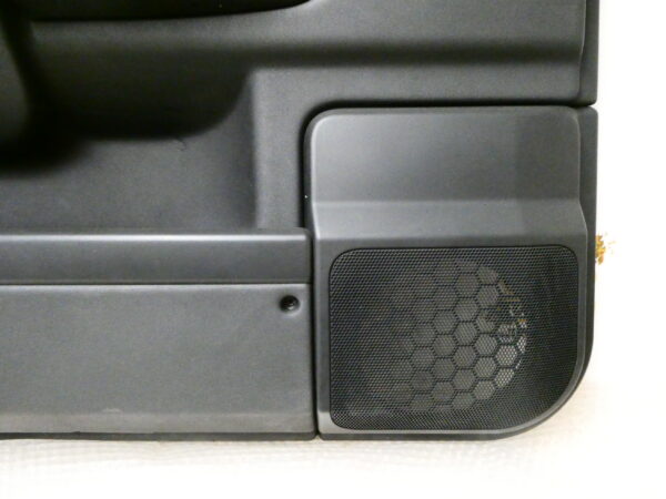 Range Rover L322 deurbekleding (deurkaart) rechts voor zwart VBA500160 LR009602